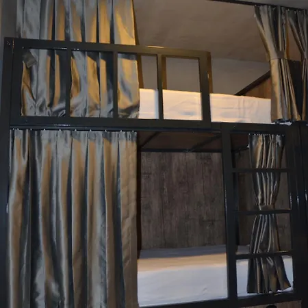Ephesus Hostel *